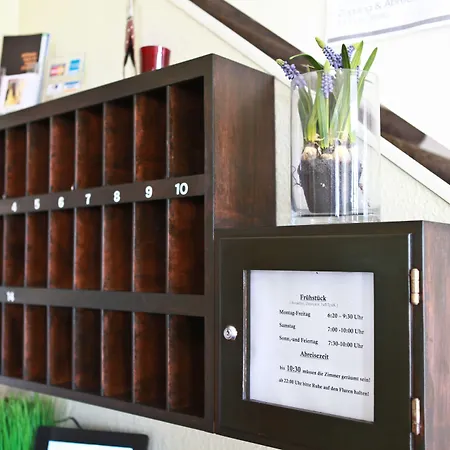 Theile Garni 3* Gummersbach