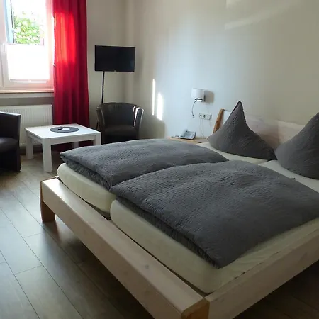 Theile Garni Hotel 3*