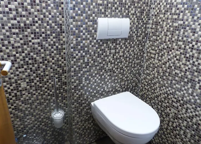 Theile Garni فندق 3*